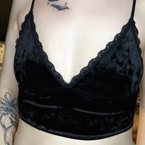 Garage velvet bralette